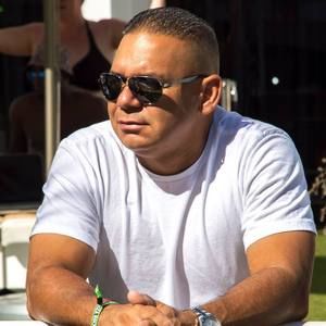 Meet your Posher, Mike